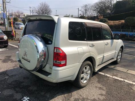 Mitsubishi Pajero Long Exceed Pearl White Km Details