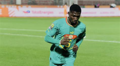 CHAN 2023 Le prodige Lamine Camara élu meilleur jeune joueur de la