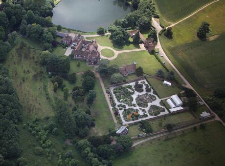 Lullingstone Castle Earth Gardens Eynsford Kent Editorial Stock Photo - Stock Image | Shutterstock