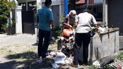 Penyidik Kpk Mengais Sampah Cari Apa