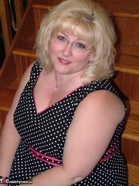 Mollige Milf Porno Fotos En Naaktfotos Pornpics