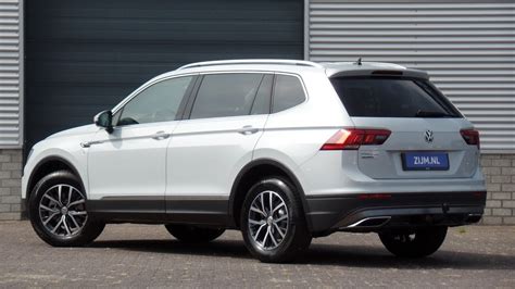 Volkswagen New Tiguan Allspace Comfortline 2018 White Silver Metallic Walk Around And Detail