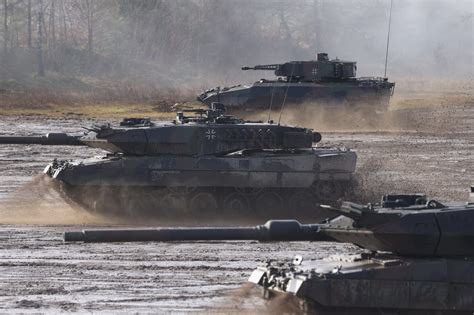 France And Poland Push Germany To Send Leopard Tanks To Ukraine Politico