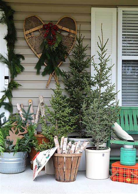 Comfy Rustic Outdoor Christmas D Cor Ideas Digsdigs