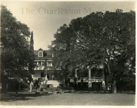 Sullivan's Island, Fort Moultrie Officers' Quarters | Charleston Museum