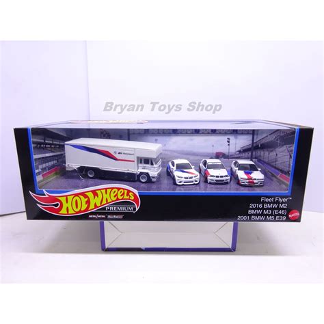 Jual Hot Wheels Diorama BMW Putih Set Isi 4 Pcs Shopee Indonesia