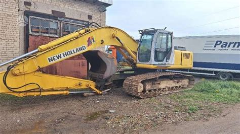 New Holland New Holland E 305 Ekskavatoriai 2005 01 M A26856697