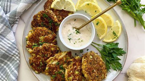 Vegan Lions Mane Mushroom Crab Cakes Recipe