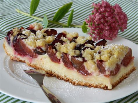 Saftiger Pflaumenkuchen Vom Blech Mit Streuseln Von Floweroma4