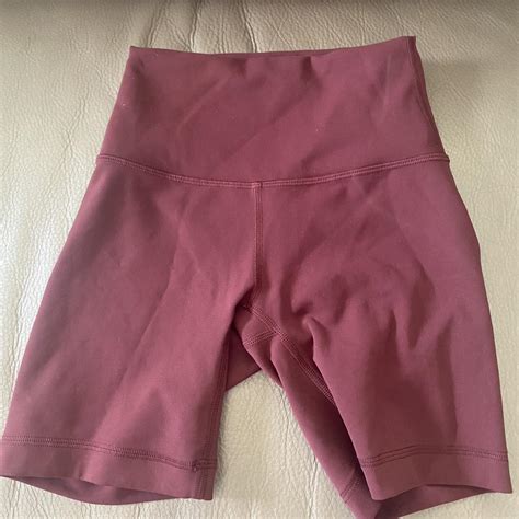 Lululemon Shorts Size 2 Depop