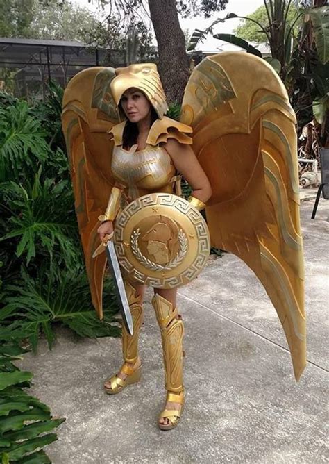 Wonder Woman Gold Armour Version Wonder Woman Cosplay Dc Comics Cosplay