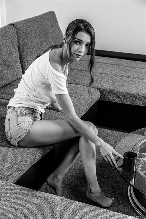 Mila Azul Refreshment Plum Sexy Metart Sexart Porn Pic