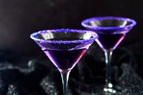 Purple People Eater Halloween Cocktail Wow It S Veggie