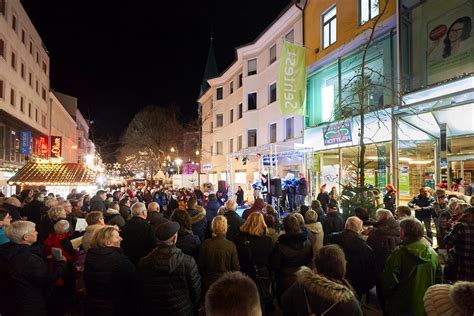 Rottler Und Aktives Neheim Laden Zum Weihnachtssingen Im Herzen Der Stadt