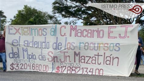 Comunidades De Oaxaca Bloquean Carretera Federal Por Adeudo De