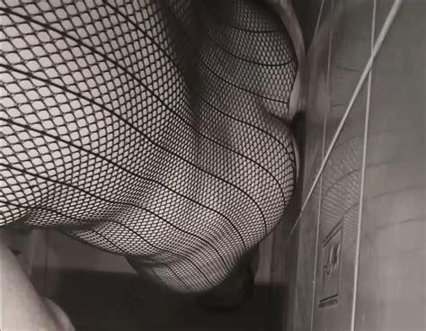 Sissy Cd In Bathroom Gay Amateur Amateur Porn Feat Sissypaula Xhamster