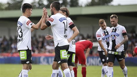 Titelverteidiger Sturm Graz Ohne Glanz Zum Cup Aufstieg Fussball