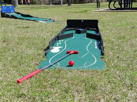 Carnival Game - Mini Golf Available From Plan It Interactive