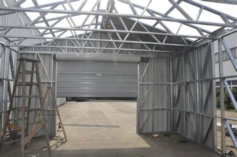 Fireproof Light Steel Frame Metal Car Shed With Steel Sheet Cladding