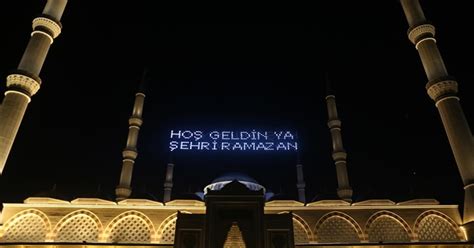 Denizli iftar saati ve imsak vakti Diyanet 2024 Ramazan İmsakiyesi ile