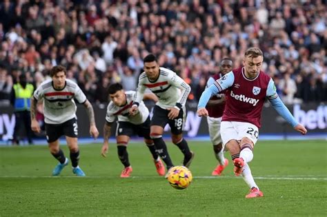 Jarrod Bowen Gives Verdict On West Ham Penalty Vs Man United And Erik