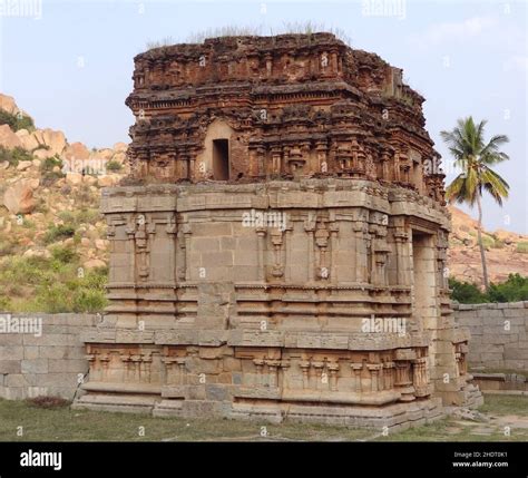 Achyutaraya Tempel Hi Res Stock Photography And Images Alamy