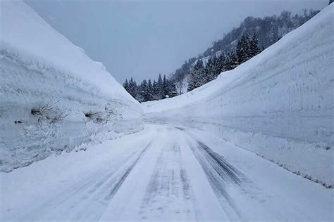 積雪433センチ！ まさかの宿泊無料、山形・肘折温泉「ドカ雪・キャンペーン」（全文） デイリー新潮