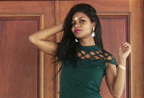 Paleta Nude Glam Estilo Próprio By Sir Paleta Nude Glam maquiagem qualquer ocasião