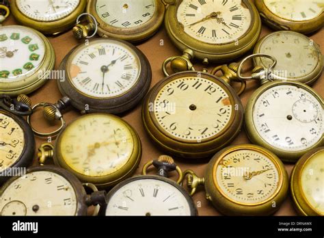 Antique Clocks High Resolution Stock Photography And Images Alamy