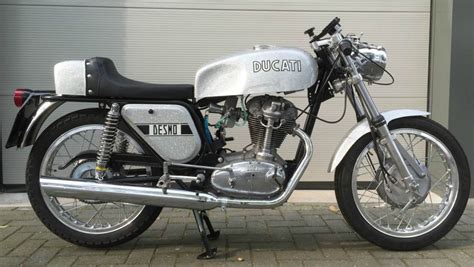 Silver Shotgun in Holland – 1971 Ducati 350 Desmo | Bike-urious