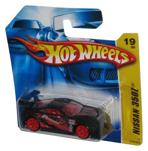 Hot Wheels Nissan 350Z 19 38 2006 Mattel Black Toy Car 019 223 Short Card Walmart