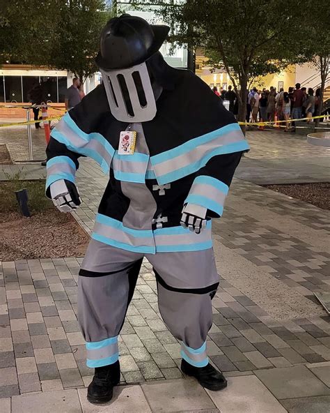 [self] I finally finished the FireForce cosplay : r/cosplay