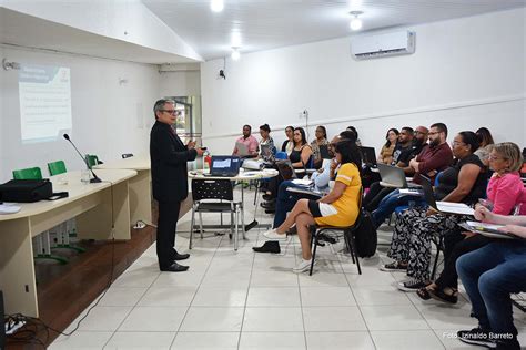 Feira De Santana Governo Colbert Martins Atualiza Servidores Sobre