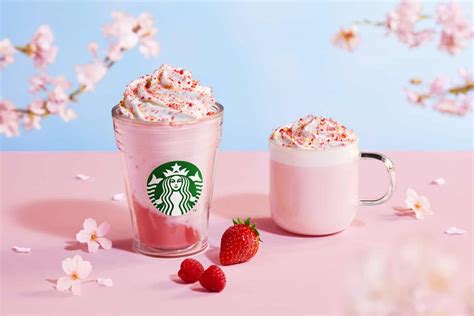 Starbucks Japan finally release their cherry blossom frappuccino. - A ...