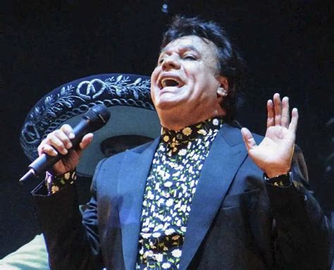 La Voz De Juan Gabriel Entra En La Biblioteca Del Congreso De Eu Canal 44