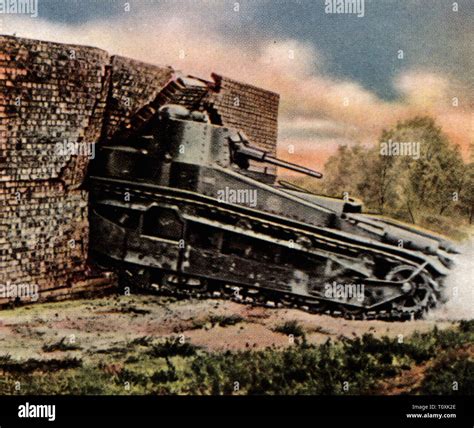 Char 2c tank hi-res stock photography and images - Alamy