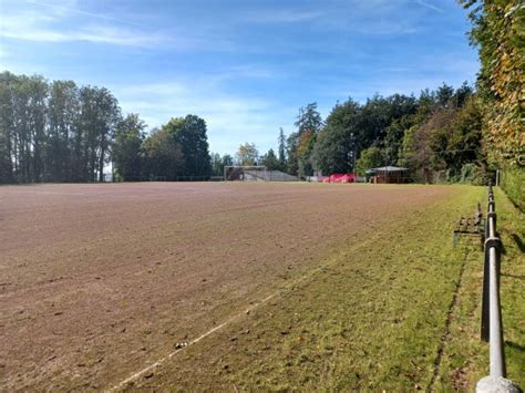 Sportplatz Gräveneck Stadion in Weinbach Gräveneck