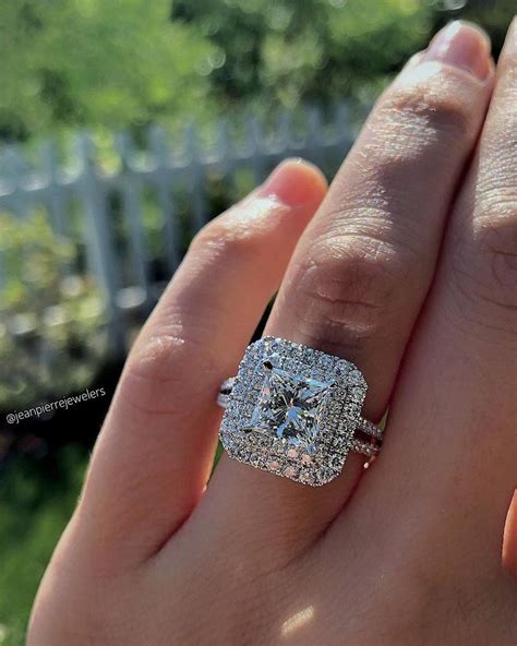 36 Breathtaking Princess Cut Engagement Rings We Adore