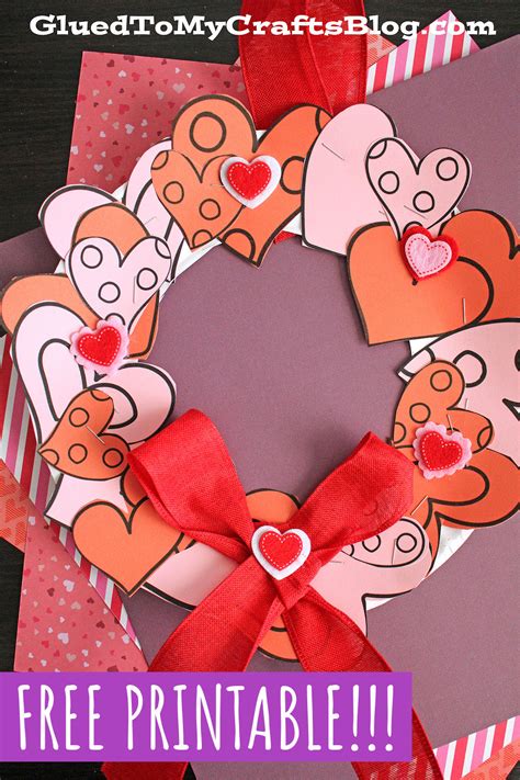 Paper Plate Valentine S Day Heart Wreath Glued To My Crafts