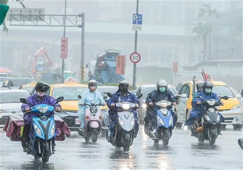 明起雨炸全台 更強冷氣團這天來襲 低溫探10度以下 生活 中時新聞網