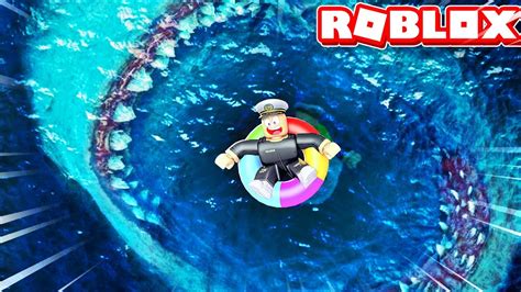 Attacked By A Giant Shark In Roblox Youtube