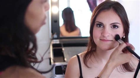 Beauty Tips Le Ons De Maquillage Le On N Le Maquillage Nude Youtube