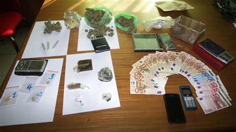 Trieste Sette Arresti Per Traffico Di Droga Il Piccolo