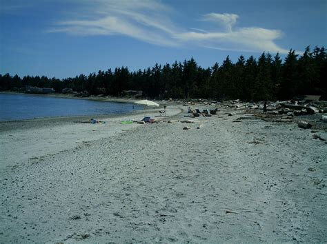 BC Oceanfront: Vancouver Island Beaches Perfect for Summer