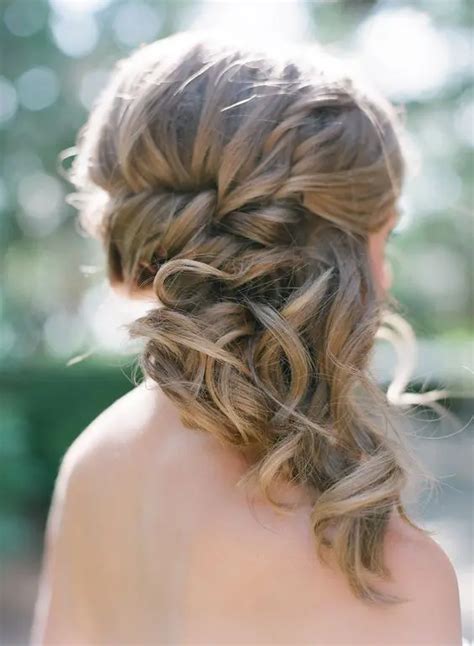 34 Elegant Side Swept Hairstyles You Should Try Weddingomania