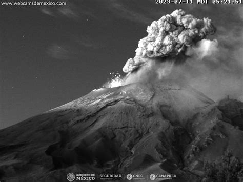 El Volc N Popocat Petl Emite Exhalaciones Minutos De Tremor