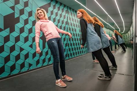 Zagreb Eintrittskarte F R Das Museum Der Illusionen Getyourguide