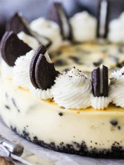 Oreo Cheesecake - Baking A Moment