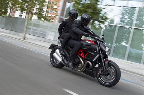 New Ducati Diavel Images and Full Specs Released [Gallery] - autoevolution