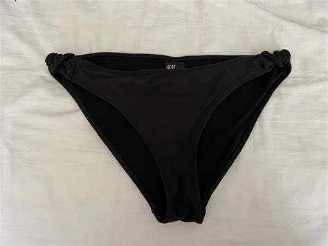 Svart Bikini Trosa med flätade sidor H M Stor ᐈ Köp på Tradera